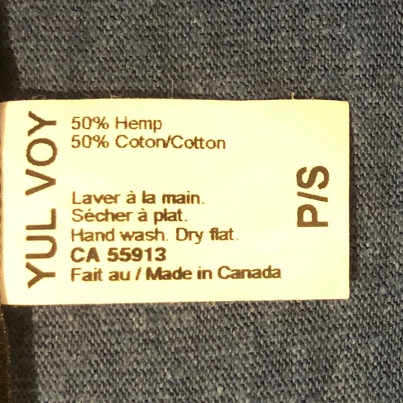 YUL VOY Blue Wrap l Made in Canada l Eco Friendly Fabric - Picture 7 of 7